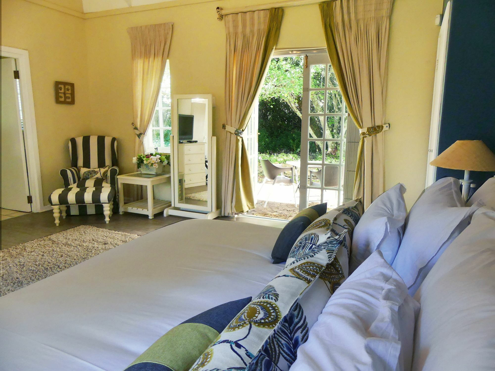 Bed and Breakfast The Plantation à Port Elizabeth Extérieur photo